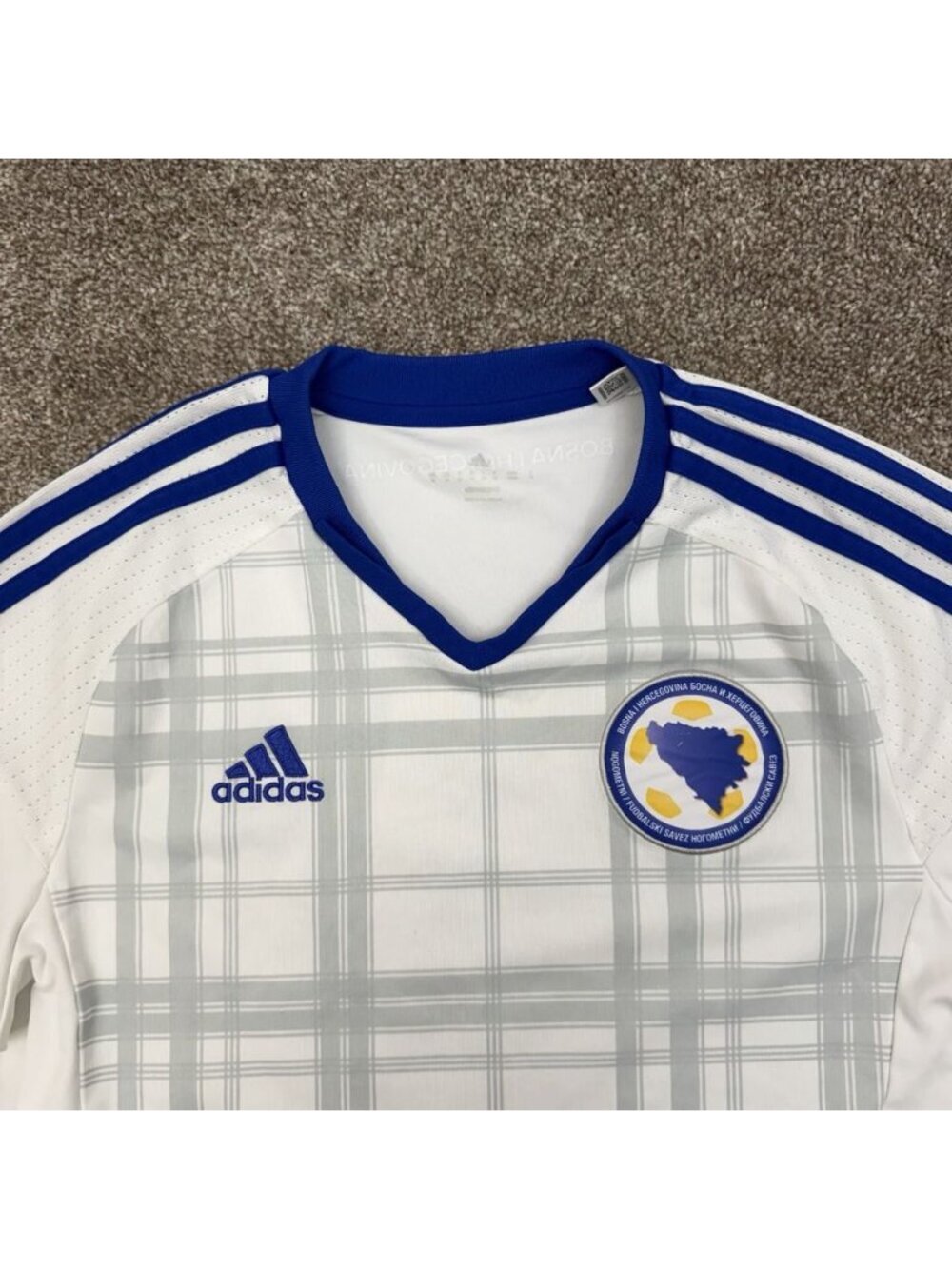 adidas Men's Bosnia and Herzegovina National Soccer Jersey Size M White Blue EUC - Picture 3 of 11